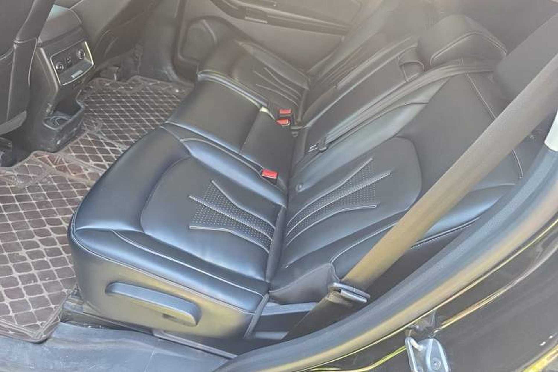 Used Ford Edge 2021 PLUS EcoBoost 245 Two-Wheel-Drive Titanium 7-Seater Left Rear Seat