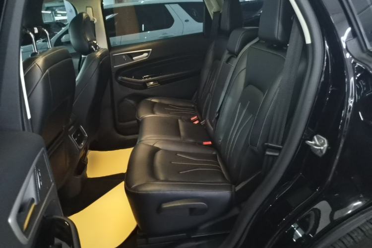 Used Ford Edge 2021 PLUS EcoBoost 245 Two-Wheel-Drive Platinum Edition 5 Seats Left Rear Seat