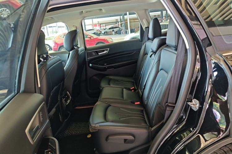 Used Ford Edge 2021 PLUS EcoBoost 245 Two-Wheel-Drive Platinum Edition 5 Seats Left Rear Seat