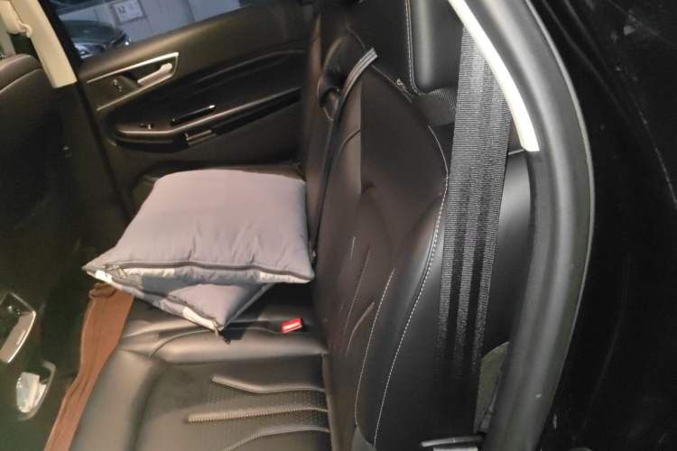 Used Ford Edge 2021 PLUS EcoBoost 245 Two-Wheel-Drive Titanium 7-Seater Left Rear Seat
