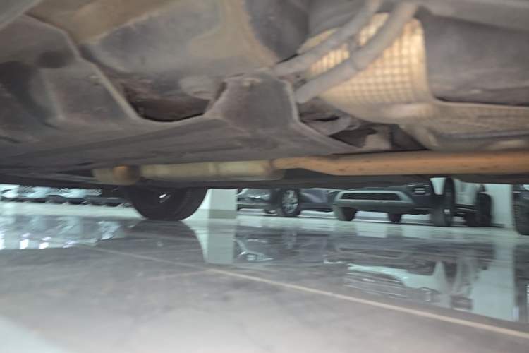 Used Ford Edge 2021 PLUS EcoBoost 245 Four-Wheel Drive Titanium Edition 7-Seater Left Side Sill
