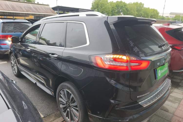 Used Ford Edge 2021 PLUS EcoBoost 245 Four-Wheel Drive Titanium Edition 7-Seater Rear Left 45 Deg