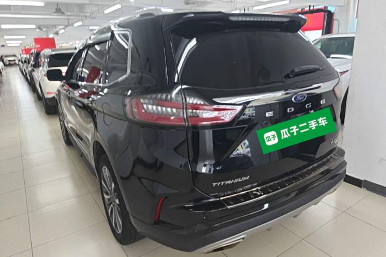 Used Ford Edge 2021 PLUS EcoBoost 245 Two-Wheel-Drive Titanium 7-Seater Rear Left 45 Deg