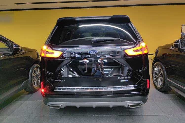 Used Ford Edge 2021 Facelifted PLUS EcoBoost 245 Two-Wheel Drive XLT 7-Seater Rear