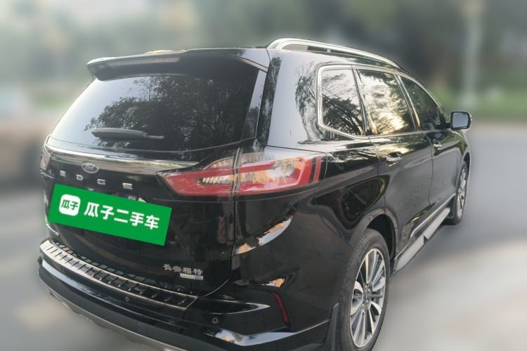 Used Ford Edge 2021 PLUS EcoBoost 245 Two-Wheel-Drive Titanium 7-Seater Rear Right 45 Deg