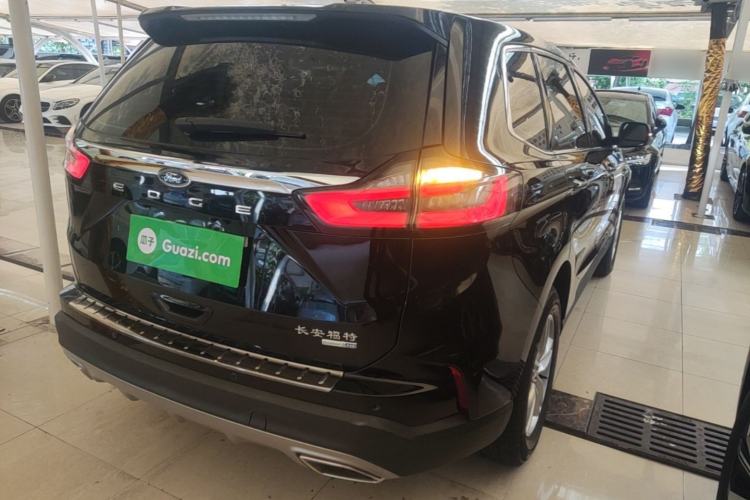 Used Ford Edge 2021 PLUS EcoBoost 245 Two-Wheel-Drive Elite 5-Seater Rear Right 45 Deg