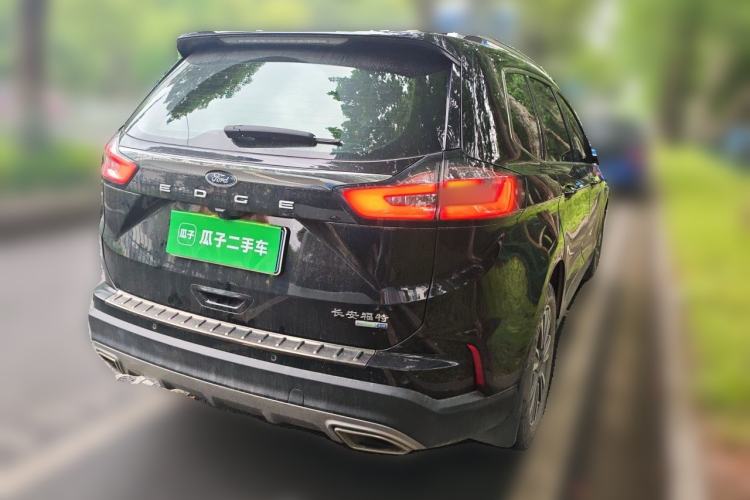 Used Ford Edge 2021 PLUS EcoBoost 245 Two-Wheel-Drive Platinum Edition 5 Seats Rear Right 45 Deg