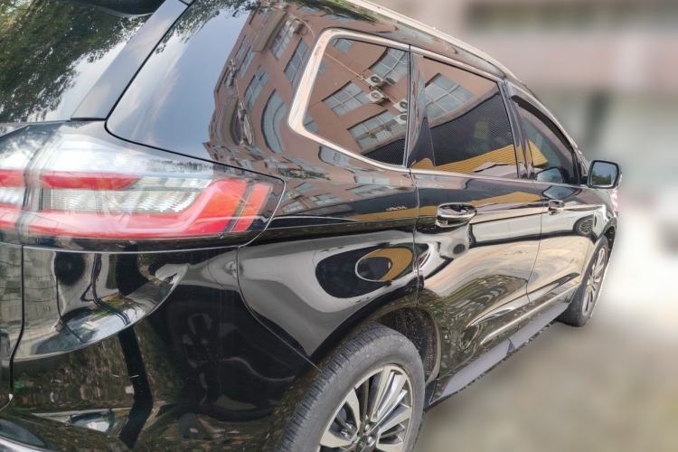 Used Ford Edge 2021 PLUS EcoBoost 245 Four-Wheel Drive Titanium Edition 7-Seater Rear Right 45 Deg