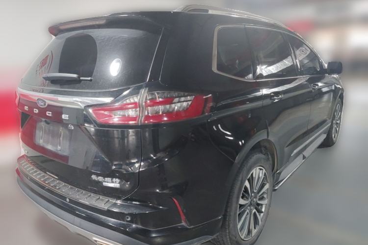 Used Ford Edge 2021 PLUS EcoBoost 245 Two-Wheel-Drive Titanium 7-Seater Rear Right 45 Deg