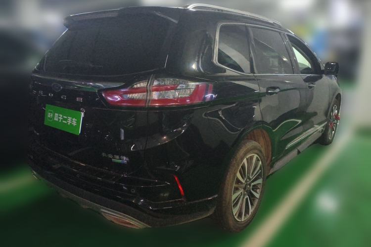 Used Ford Edge 2021 PLUS EcoBoost 245 Two-Wheel-Drive Titanium 7-Seater Rear Right 45 Deg