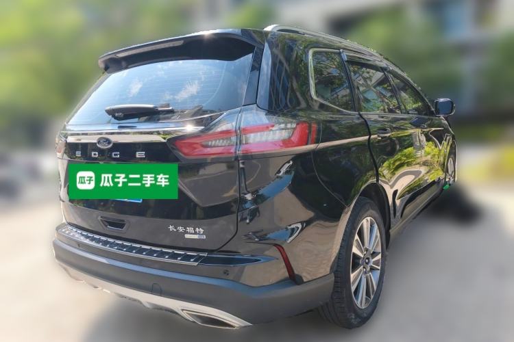 Used Ford Edge 2021 PLUS EcoBoost 245 Two-Wheel-Drive Platinum Edition 5 Seats Rear Right 45 Deg