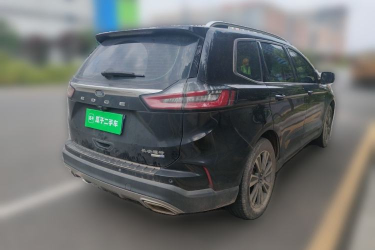 Used Ford Edge 2021 PLUS EcoBoost 245 Two-Wheel-Drive Platinum Edition 5 Seats Rear Right 45 Deg