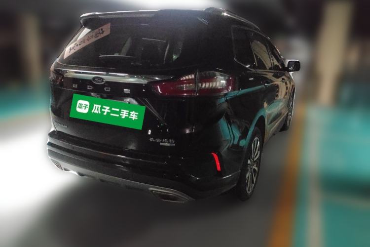 Used Ford Edge 2021 PLUS EcoBoost 245 Two-Wheel-Drive Titanium 7-Seater Rear Right 45 Deg