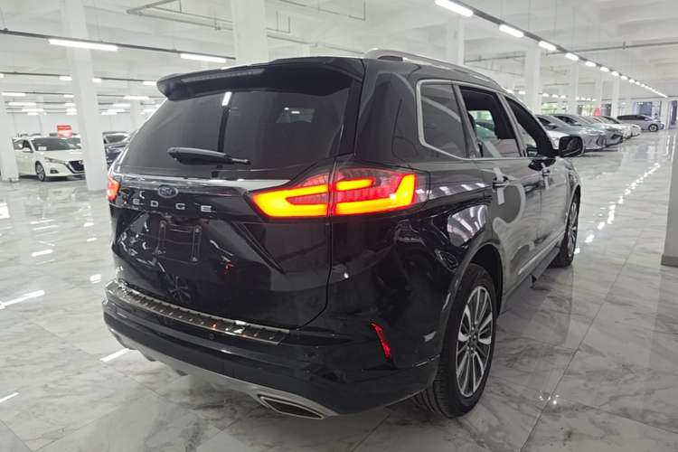 Used Ford Edge 2021 PLUS EcoBoost 245 Four-Wheel Drive Titanium Edition 7-Seater Rear Right 45 Deg
