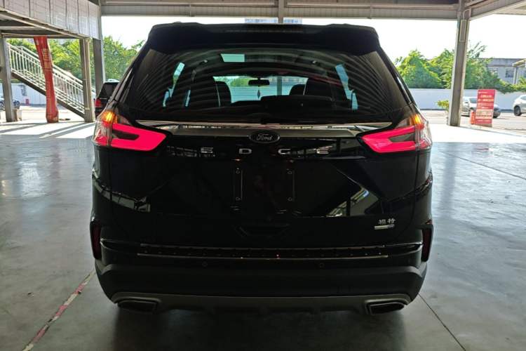 Used Ford Edge 2021 PLUS EcoBoost 245 Two-Wheel-Drive Platinum Edition 5 Seats Rear