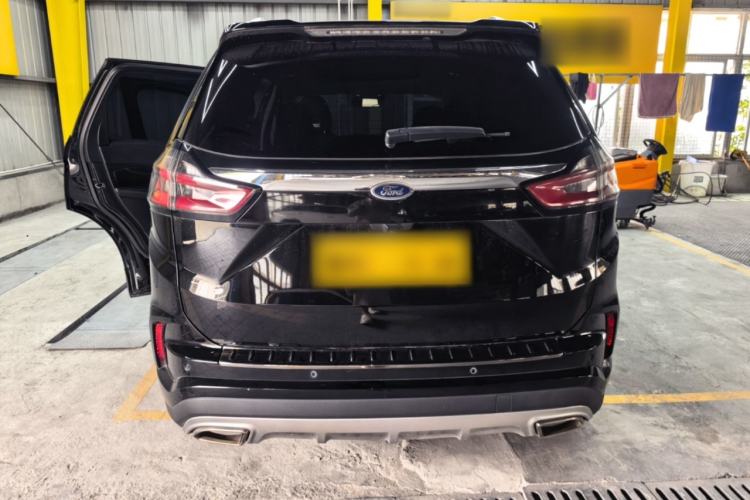 Used Ford Edge 2021 PLUS EcoBoost 245 Two-Wheel-Drive Titanium 7-Seater Rear