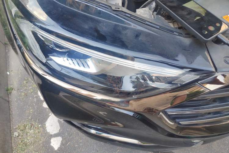 Used Ford Edge 2021 PLUS EcoBoost 245 Two-Wheel-Drive Titanium 7-Seater Right Front Headlight