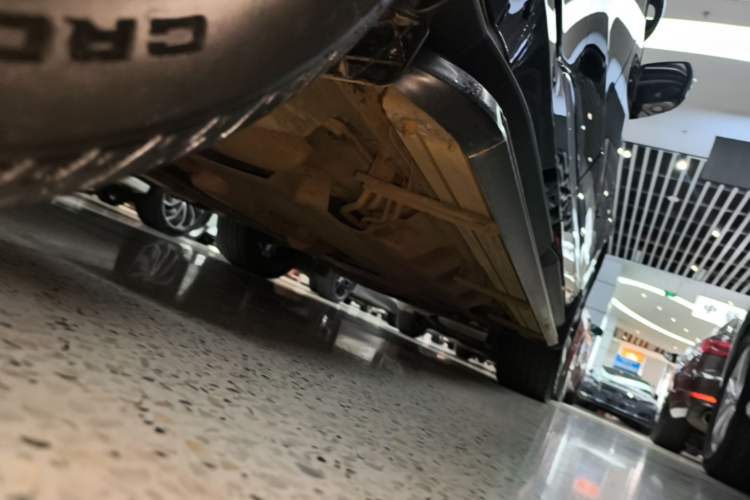 Used Ford Edge 2021 Facelifted PLUS EcoBoost 245 Two-Wheel Drive XLT 7-Seater Right Side Sill