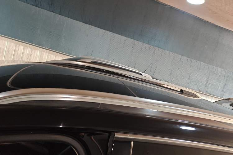 Used Ford Edge 2021 PLUS EcoBoost 245 Two-Wheel-Drive Titanium 7-Seater Roof