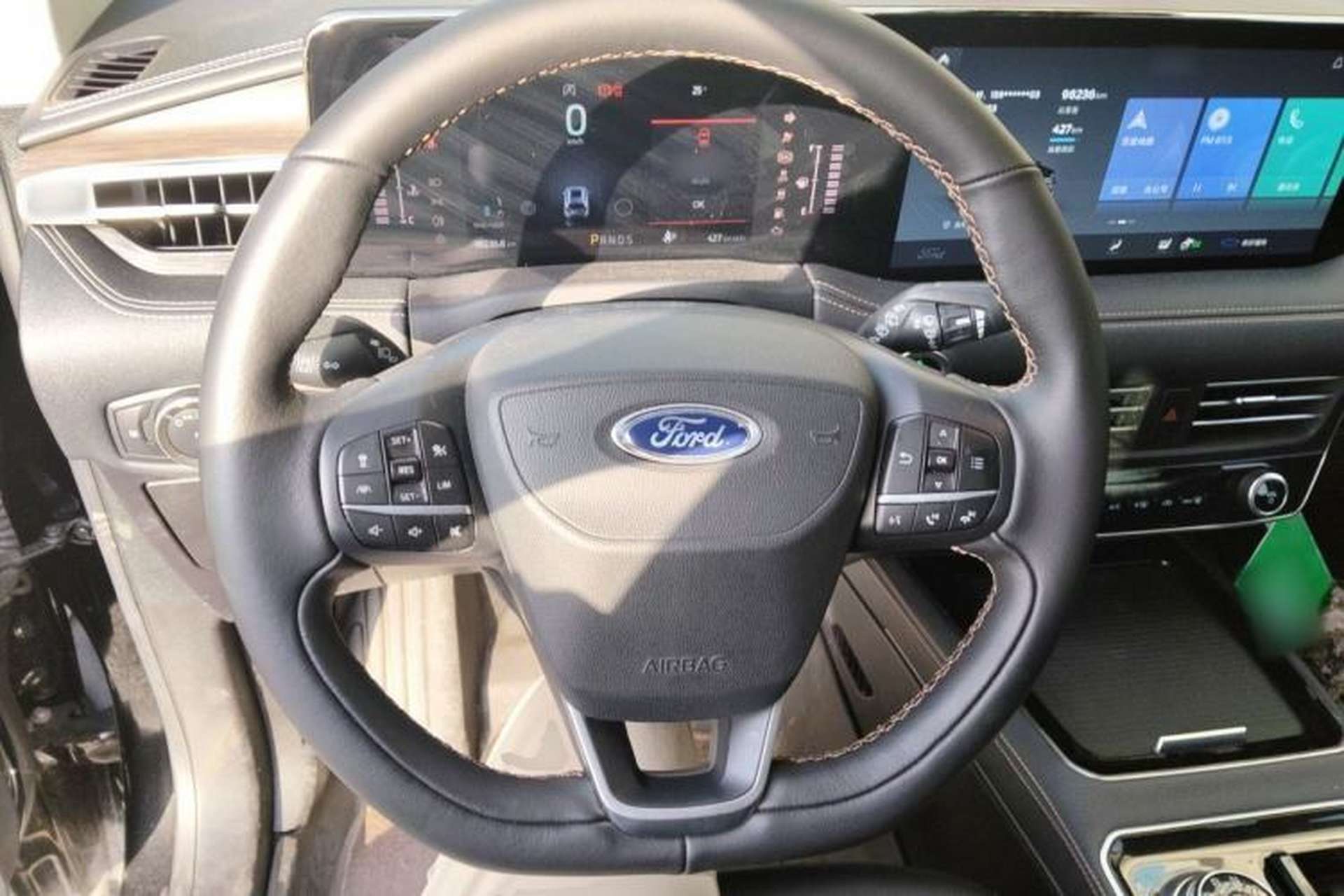 Used Ford Edge 2021 PLUS EcoBoost 245 Two-Wheel-Drive Titanium 7-Seater Steering Wheel