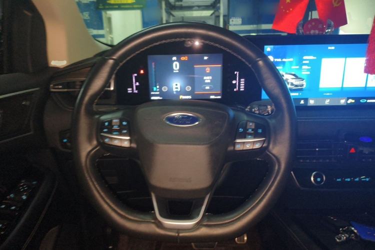 Used Ford Edge 2021 PLUS EcoBoost 245 Two-Wheel-Drive Titanium 7-Seater Steering Wheel