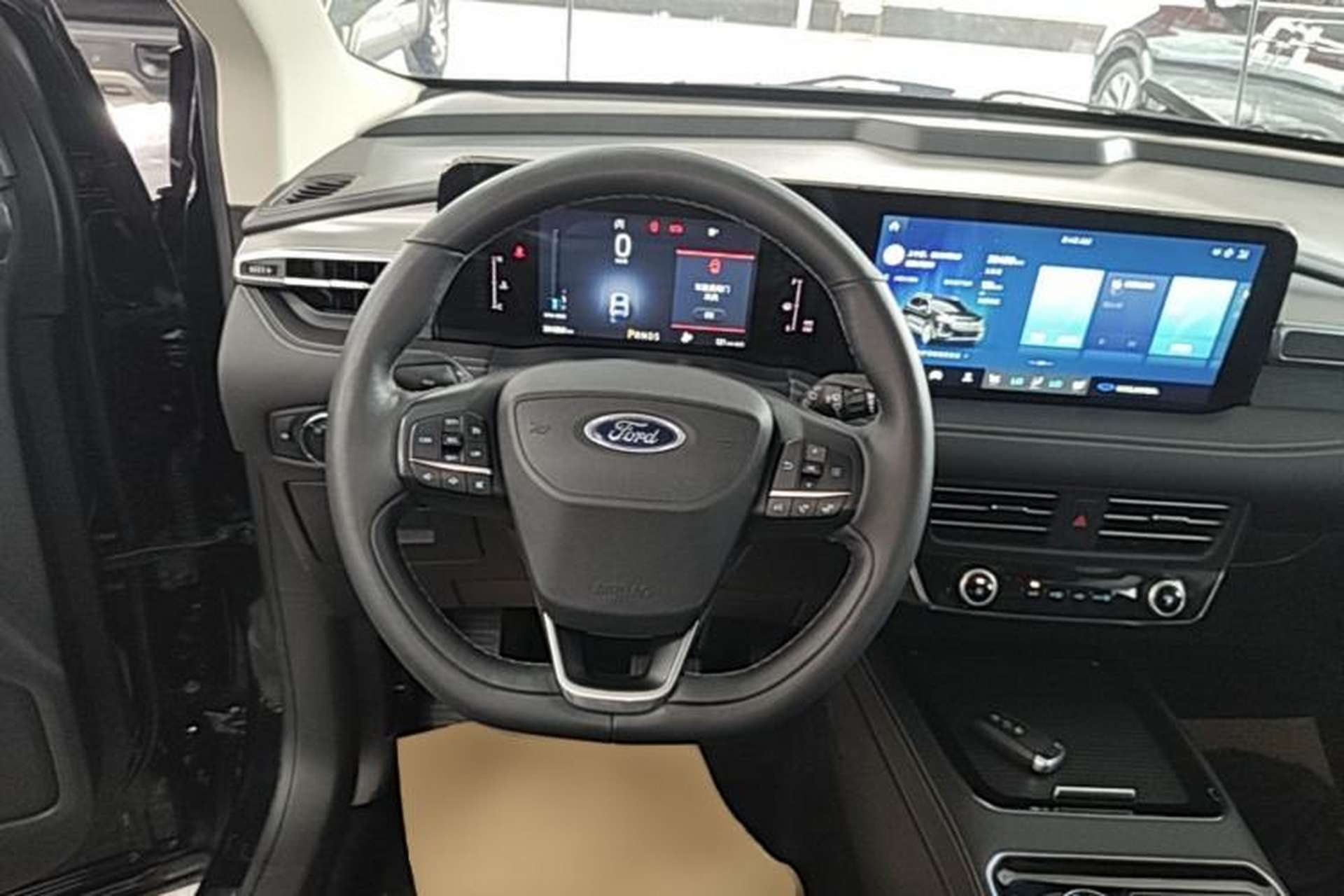 Used Ford Edge 2021 PLUS EcoBoost 245 Two-Wheel-Drive Platinum Edition 5 Seats Steering Wheel