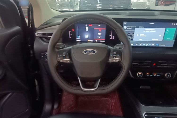 Used Ford Edge 2021 PLUS EcoBoost 245 Two-Wheel-Drive Platinum Edition 5 Seats Steering Wheel