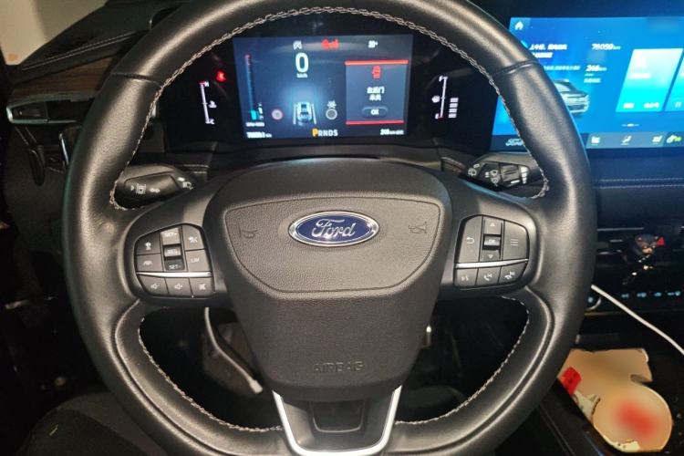 Used Ford Edge 2021 PLUS EcoBoost 245 Two-Wheel-Drive Titanium 7-Seater Steering Wheel
