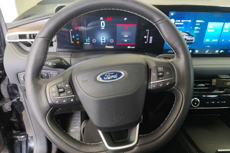 Used Ford Edge 2021 PLUS EcoBoost 245 Two-Wheel-Drive Titanium 7-Seater Steering Wheel