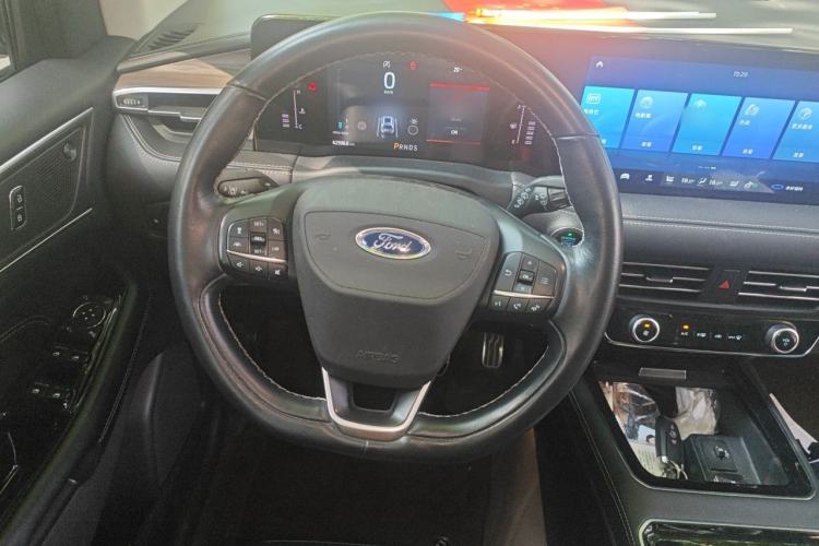 Used Ford Edge 2021 PLUS EcoBoost 245 Two-Wheel-Drive Titanium 7-Seater Steering Wheel