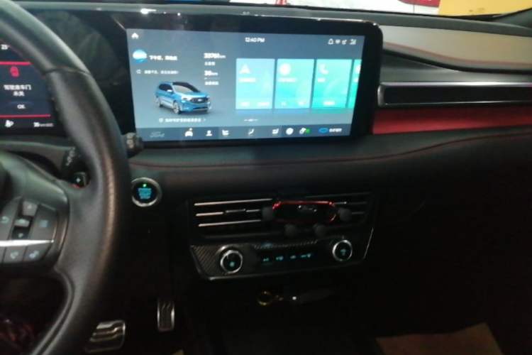 Used Ford Edge 2021 PLUS EcoBoost 245 4x4 ST-Line 7-Seater Audio And AC Panel
