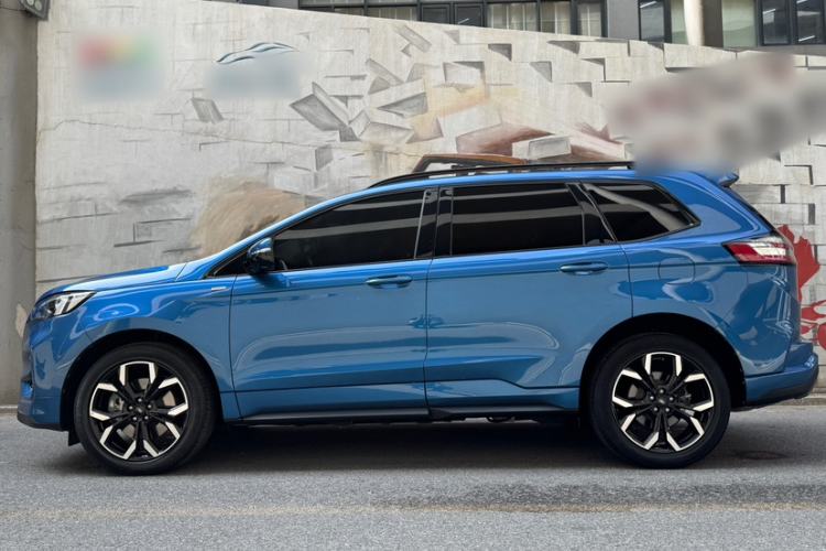 Used Ford Edge 2021 PLUS EcoBoost 245 4x4 ST-Line 7-Seater Exterior 3