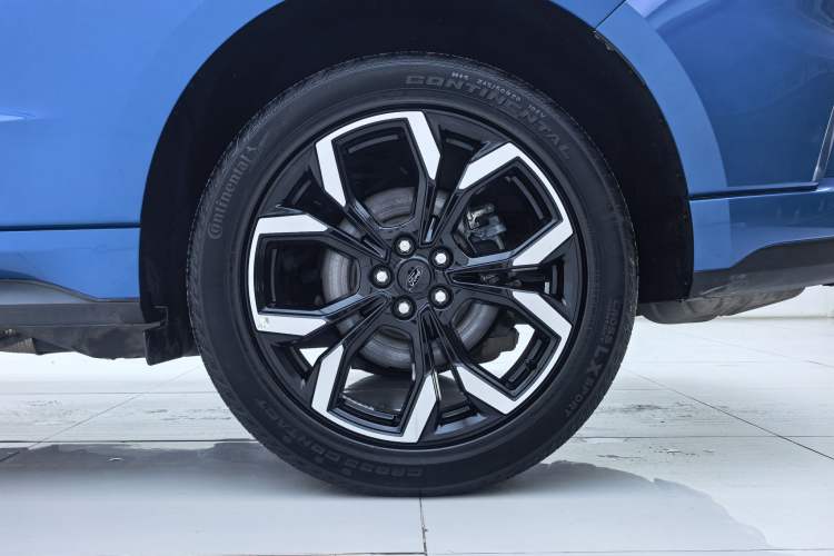 Used Ford Edge 2021 PLUS EcoBoost 245 4x4 ST-Line 7-Seater Exterior 6