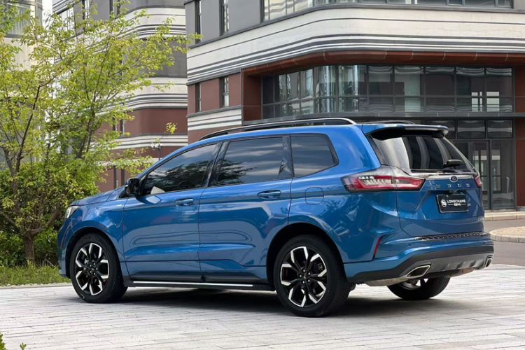 Used Ford Edge 2021 PLUS EcoBoost 245 4x4 ST-Line 7-Seater Exterior 8