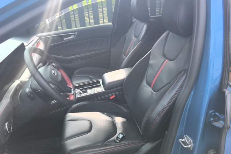 Used Ford Edge 2021 PLUS EcoBoost 245 4x4 ST-Line 7-Seater Left Front Seat