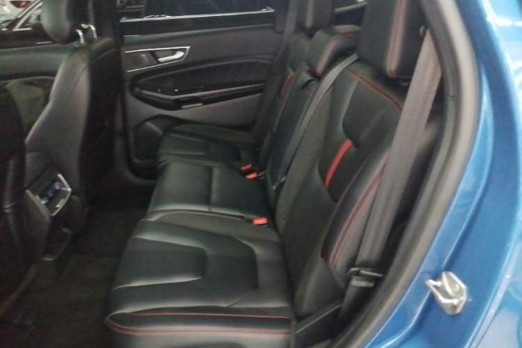 Used Ford Edge 2021 PLUS EcoBoost 245 4x4 ST-Line 7-Seater Left Rear Seat