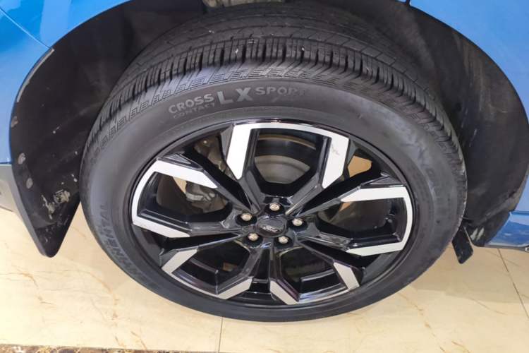 Used Ford Edge 2021 PLUS EcoBoost 245 4x4 ST-Line 7-Seater Right Rear Wheel Hub