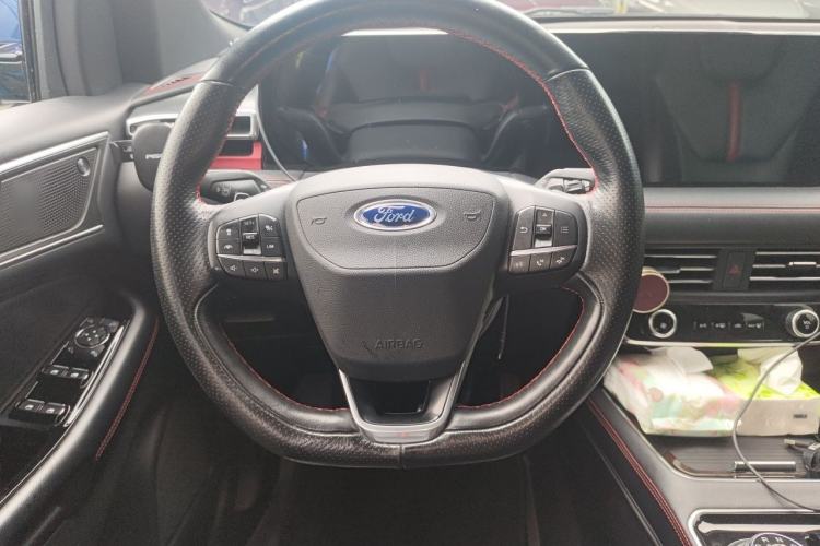 Used Ford Edge 2021 PLUS EcoBoost 245 4x4 ST-Line 7-Seater Steering Wheel
