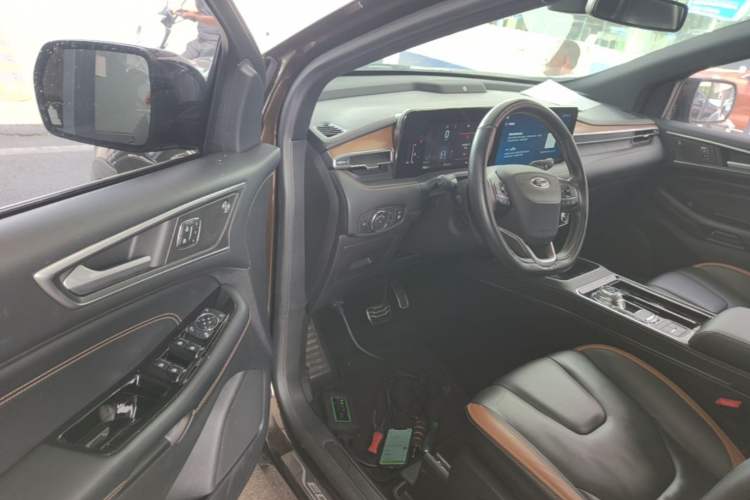 Used Ford Edge 2021 PLUS EcoBoost 245 Four-Wheel Drive Titanium Edition 7-Seater Driver Seat