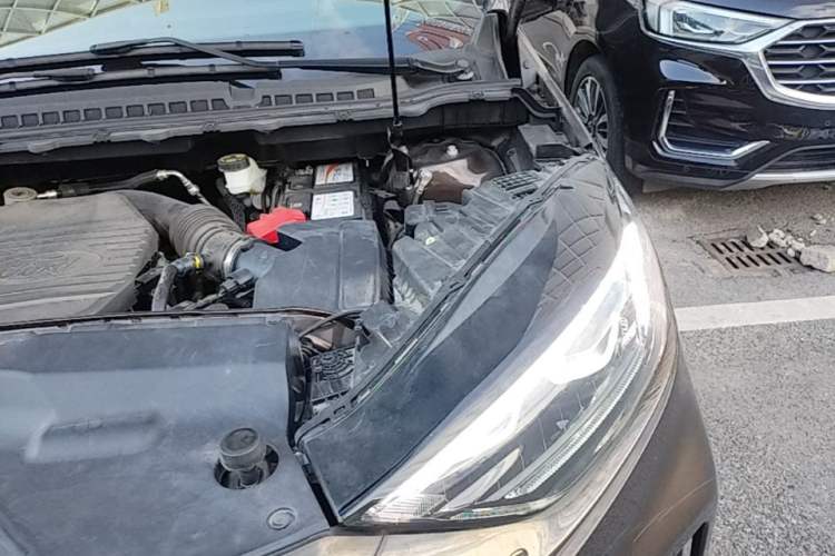 Used Ford Edge 2021 PLUS EcoBoost 245 Four-Wheel Drive Titanium Edition 7-Seater Engine Bay Left