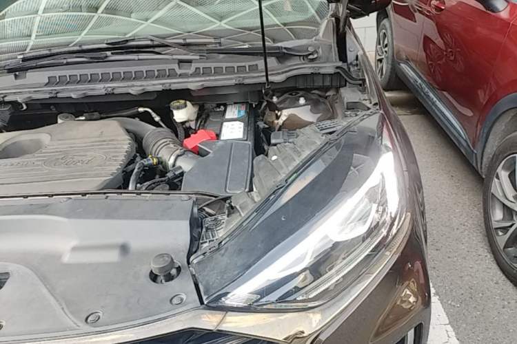 Used Ford Edge 2021 PLUS EcoBoost 245 Four-Wheel Drive Titanium Edition 7-Seater Engine Bay Left