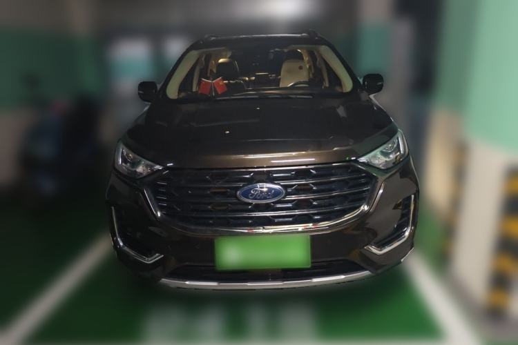 Used Ford Edge 2021 PLUS EcoBoost 245 Two-Wheel-Drive Titanium 7-Seater Front