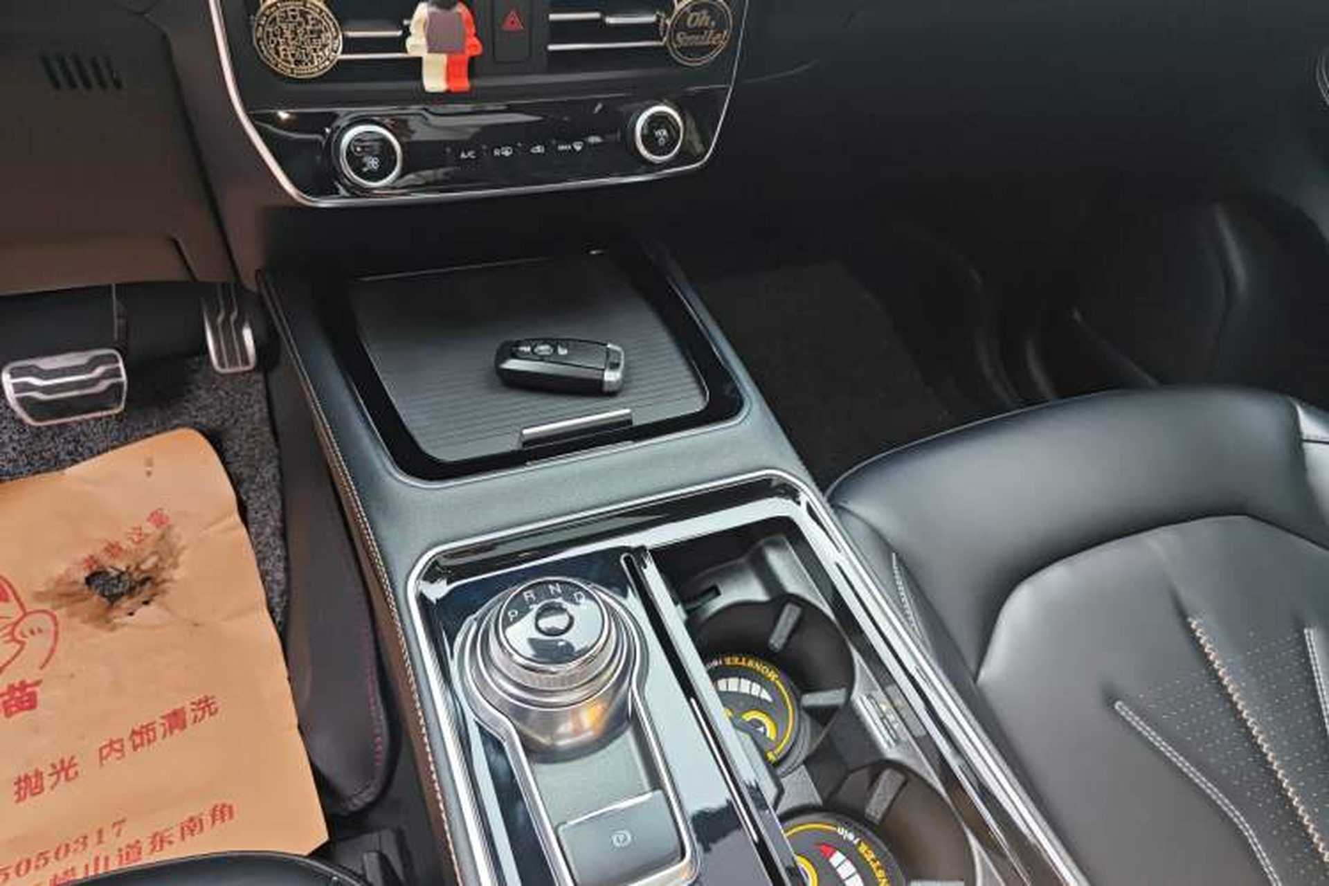 Used Ford Edge 2021 Facelifted PLUS EcoBoost 245 Two-Wheel Drive XLT 7-Seater Gear Lever
