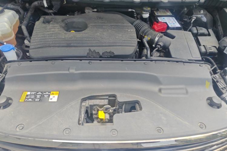 Used Ford Edge 2021 PLUS EcoBoost 245 Two-Wheel-Drive Titanium 7-Seater Engine Bay