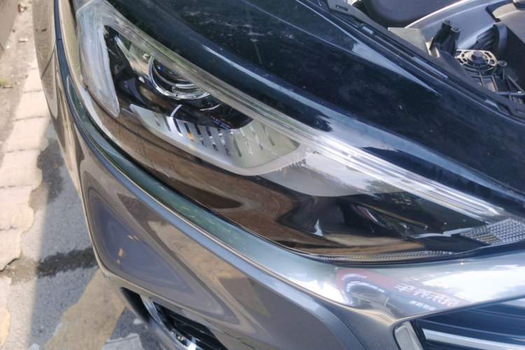Used Ford Edge 2021 Facelifted PLUS EcoBoost 245 Two-Wheel Drive XLT 7-Seater Right Front Headlight