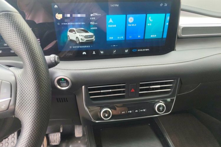 Used Ford Edge 2021 PLUS EcoBoost 245 Two-Wheel-Drive Platinum Edition 5 Seats Audio And AC Panel