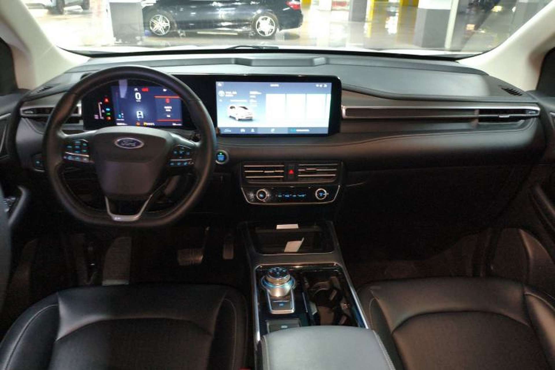 Used Ford Edge 2021 PLUS EcoBoost 245 Two-Wheel-Drive Elite 5-Seater Center Console