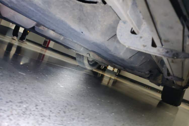 Used Ford Edge 2021 PLUS EcoBoost 245 Two-Wheel-Drive Titanium 7-Seater Chassis Front Left