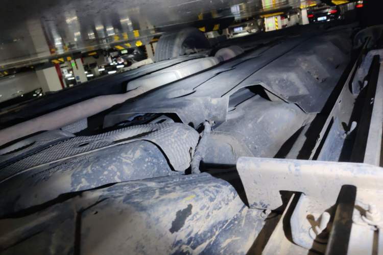 Used Ford Edge 2021 PLUS EcoBoost 245 Two-Wheel-Drive Titanium 7-Seater Chassis Rear Left