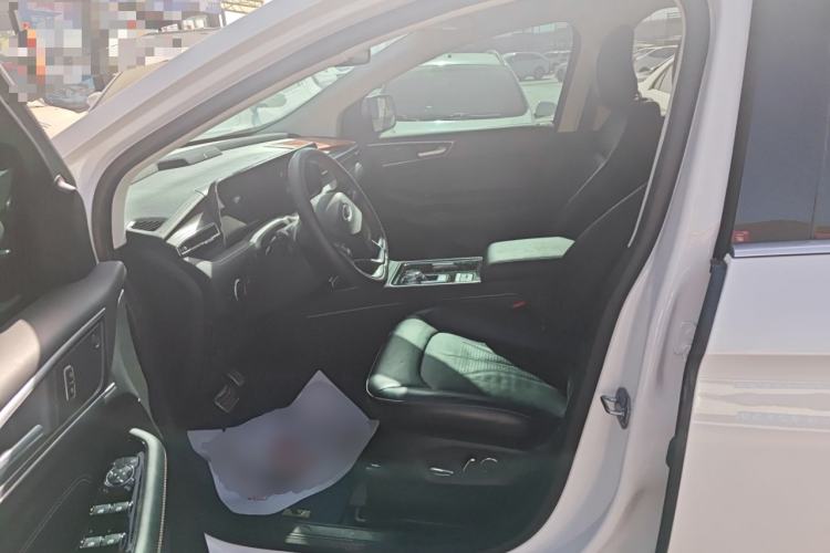 Used Ford Edge 2021 Facelifted PLUS EcoBoost 245 Two-Wheel Drive XLT 7-Seater Driver Seat